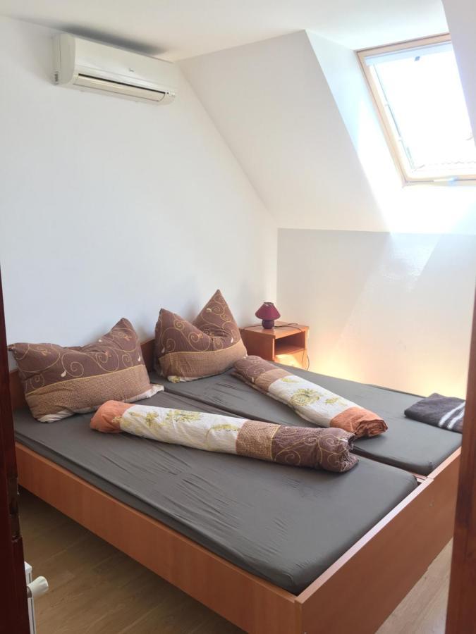 Hableany Etterem, Pizzeria Es Vendeghaz Bed & Breakfast บาลาตอนมารีอาเฟือร์เดอ ภายนอก รูปภาพ