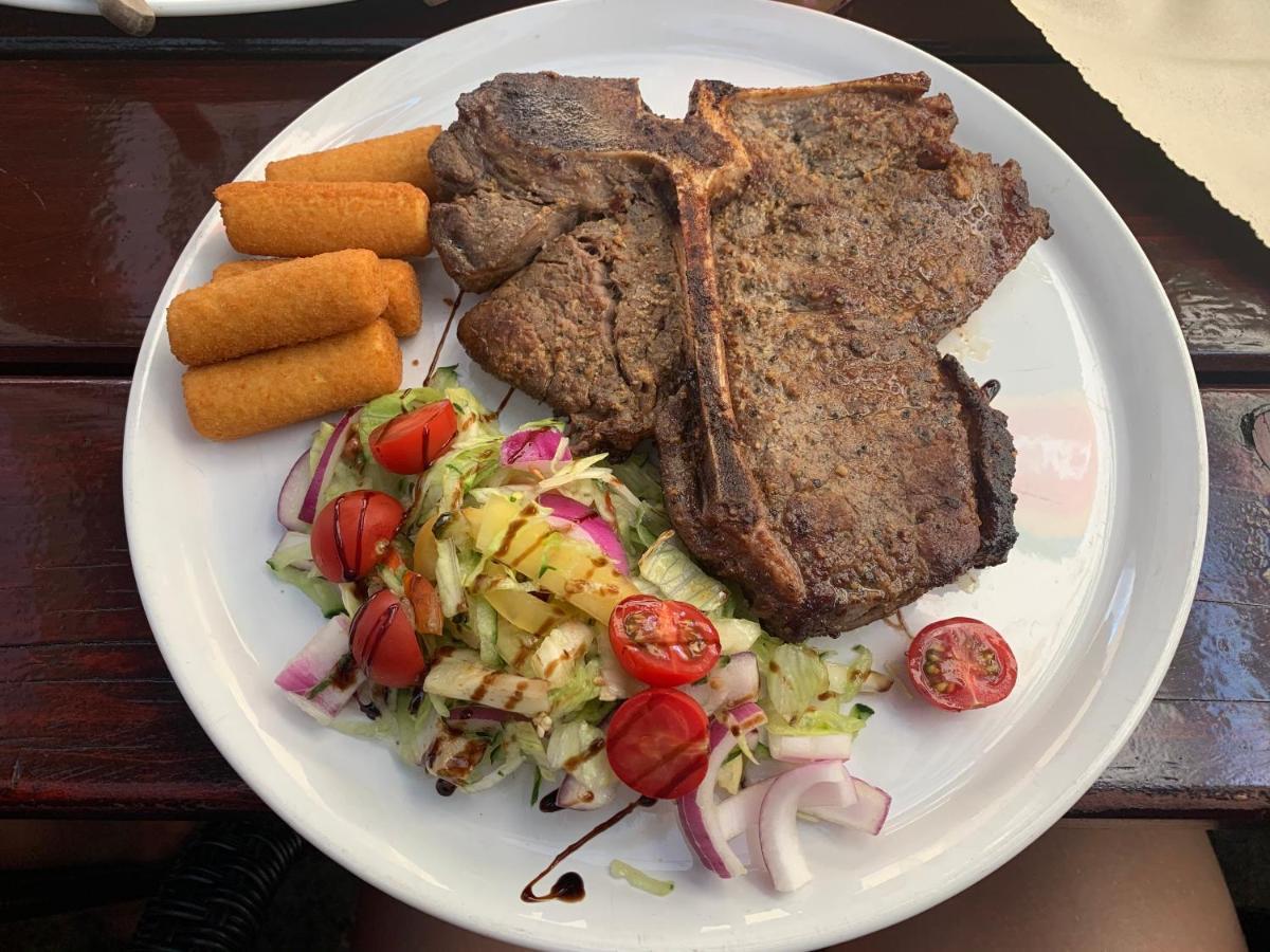 Hableany Etterem, Pizzeria Es Vendeghaz Bed & Breakfast บาลาตอนมารีอาเฟือร์เดอ ภายนอก รูปภาพ