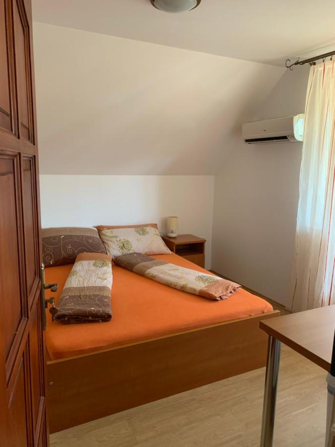 Hableany Etterem, Pizzeria Es Vendeghaz Bed & Breakfast บาลาตอนมารีอาเฟือร์เดอ ภายนอก รูปภาพ