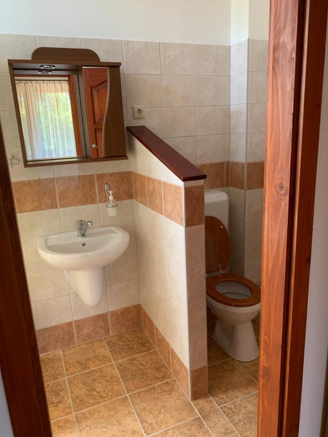 Hableany Etterem, Pizzeria Es Vendeghaz Bed & Breakfast บาลาตอนมารีอาเฟือร์เดอ ภายนอก รูปภาพ